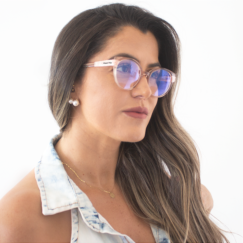 Armação de Grau Vison Eyewear Paris Rosa Translúcido: Qualidade, Conforto e Beleza!